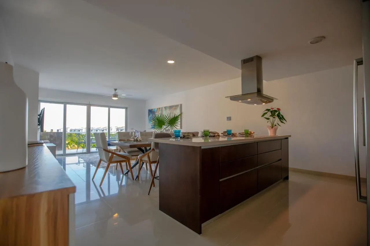 Casa Mar Penthouse Condo Mareazul Condo Playa del Carmen Mexico